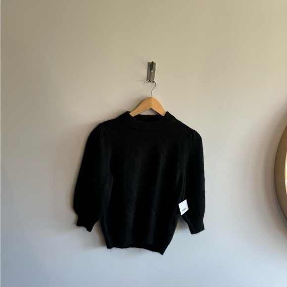 Sweaters - NWT BB Dakota  mock neck puff sleeve large polyester sweater